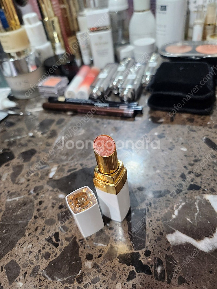 샤넬 2025스프링 한정 싱글아이섀도우 피치글라쎄, 샤넬 루즈코코밤 허니 블리스--1